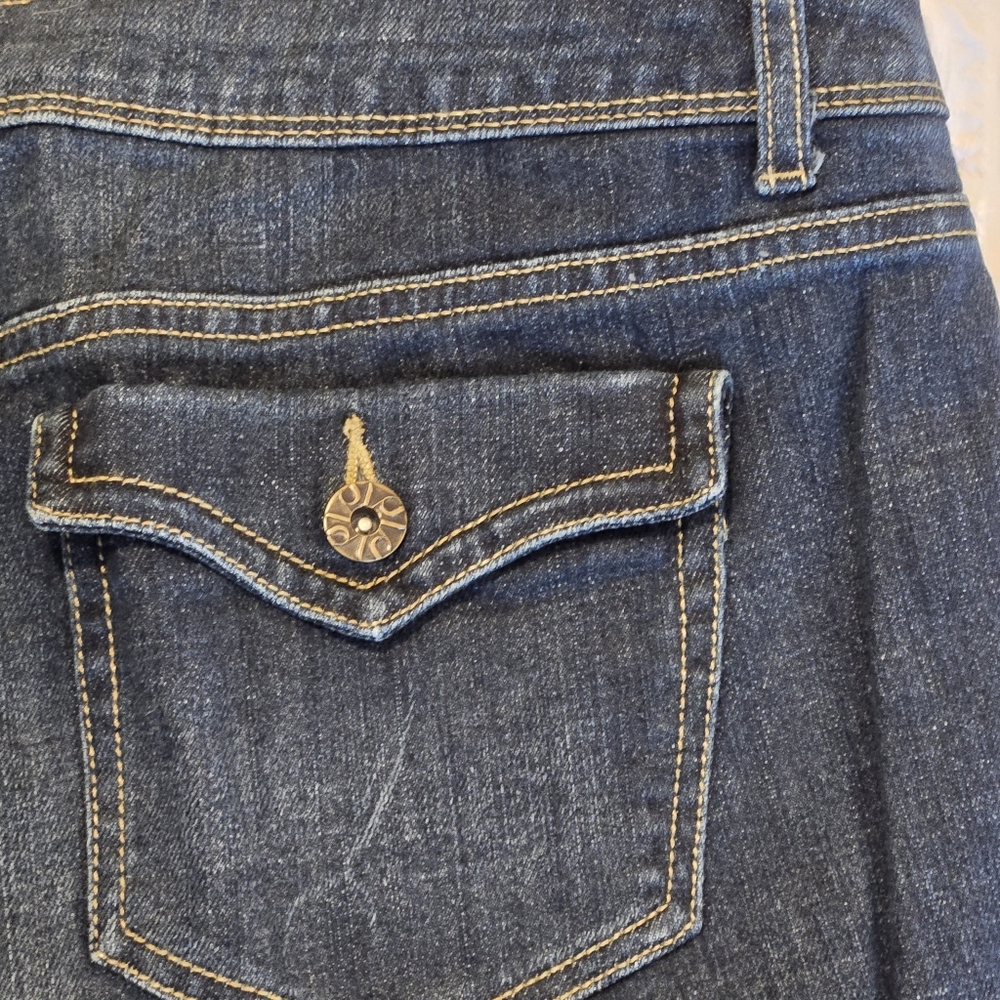Vintage Simply Vera Wang Jeans – Size 14, Button Pocket Detail - Picture 10 of 15